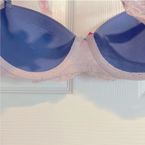 Victoria's Secret VS Bras Demi Lined Dream Angels 34C - Picture 4 of 4